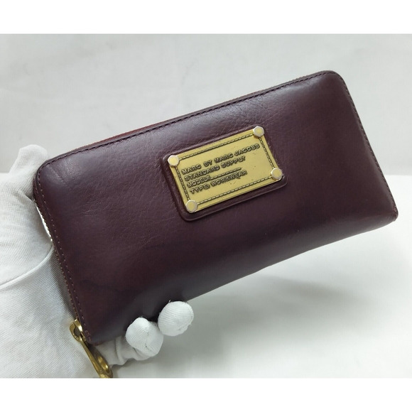 Marc By Marc Jacobs Maroon Leather Zip Around Credit Card Long Wallet - Picture 4 of 16